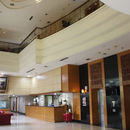 Treva International By Ayola Hotel